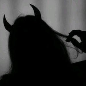 Meet your Posher, Tiffany s